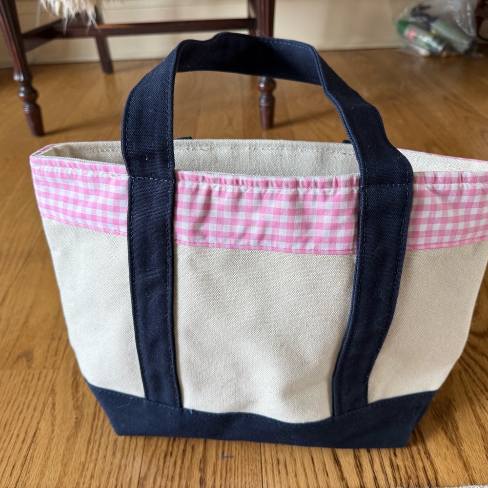 Vineyard Vines Pink Gingham & Navy Canvas Tote - Picture 2 of 4